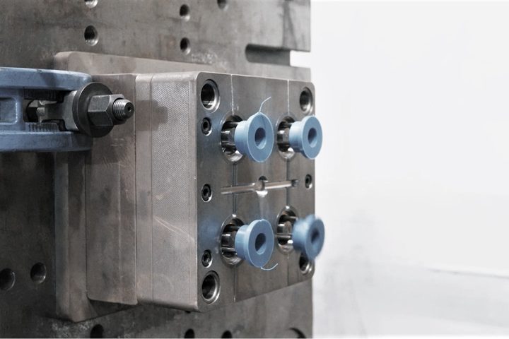 An injection mould and TPU parts